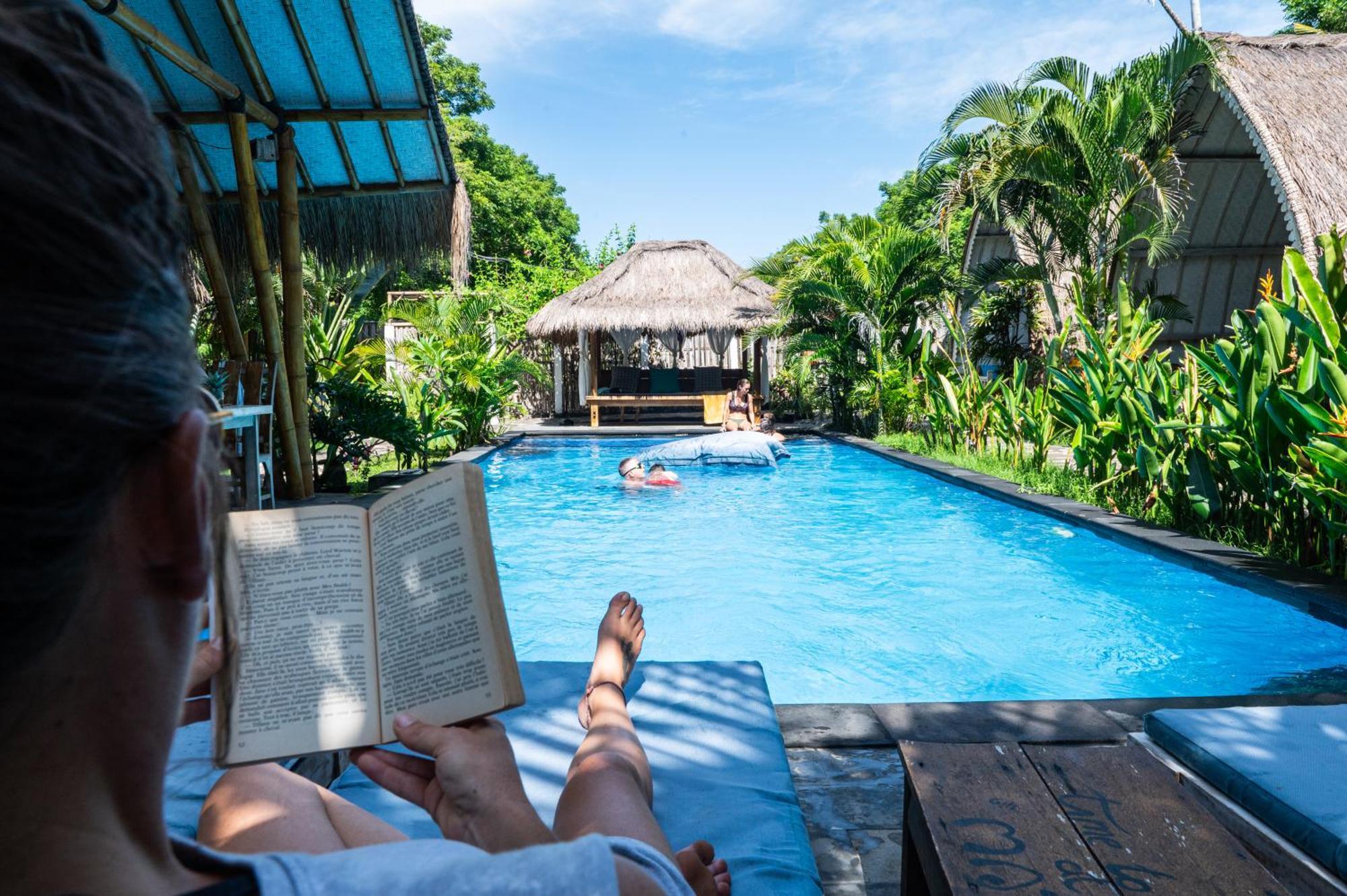 Gili Matiki Hotel Гили Еър Екстериор снимка