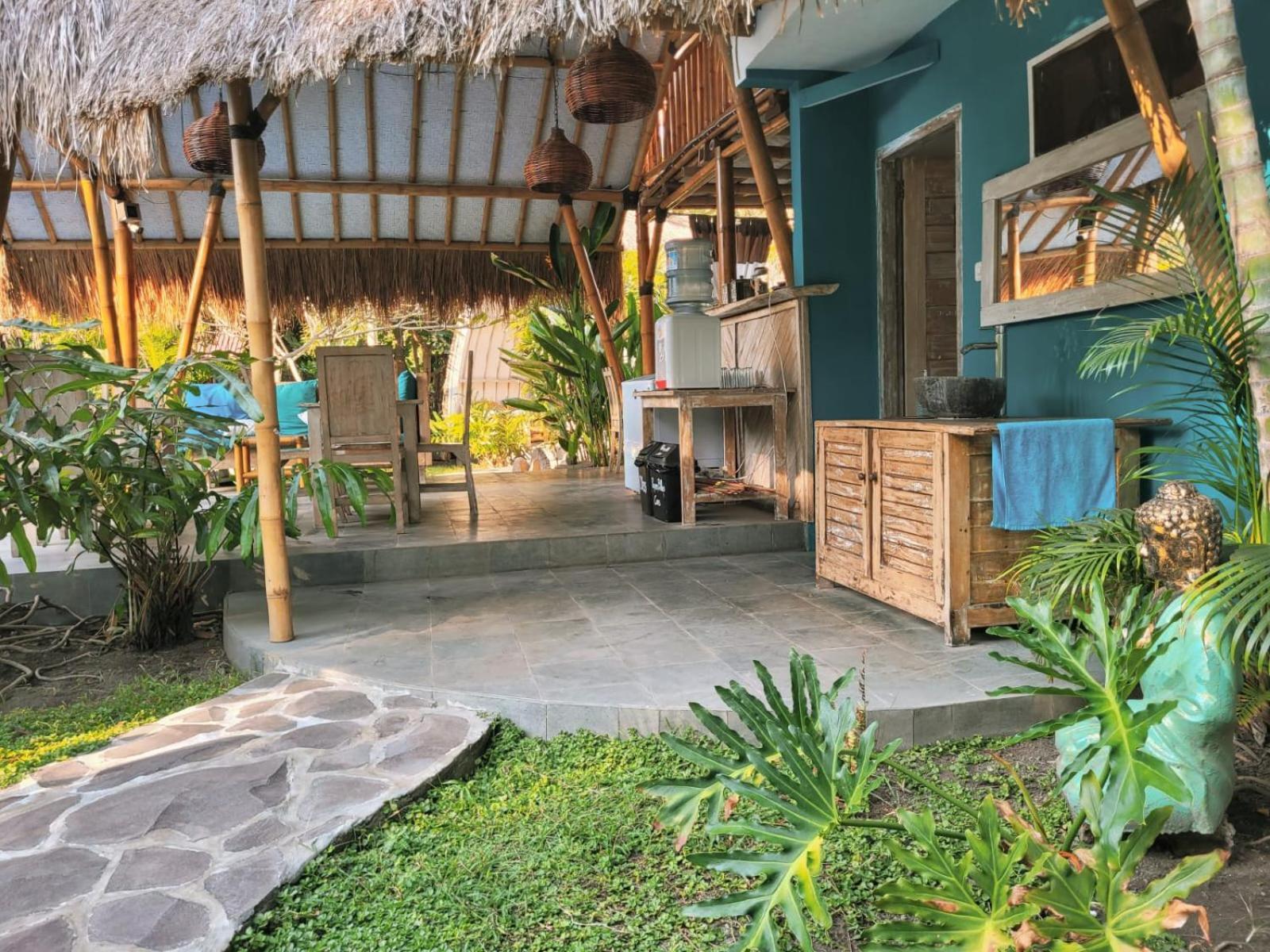 Gili Matiki Hotel Гили Еър Екстериор снимка