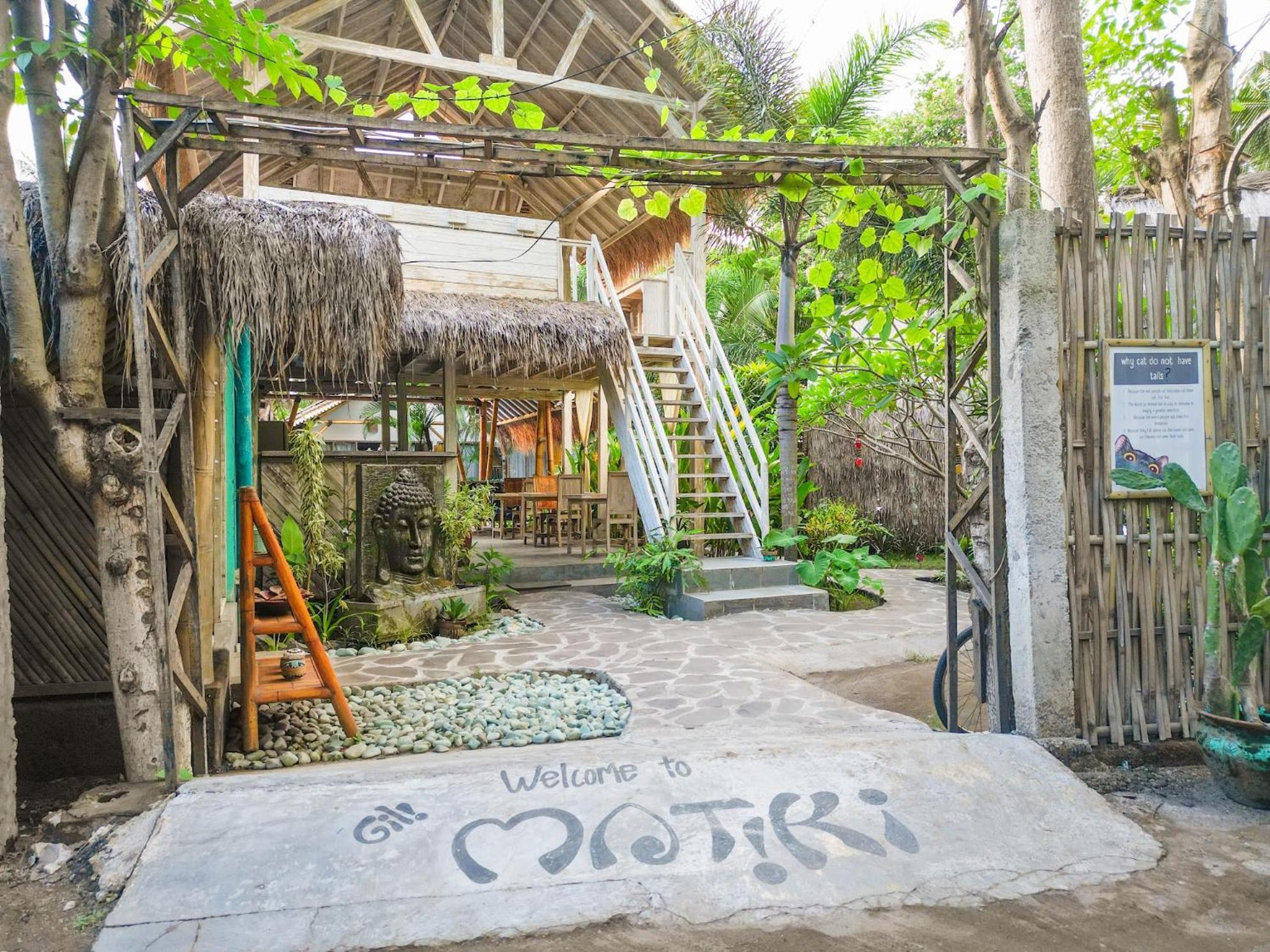 Gili Matiki Hotel Гили Еър Екстериор снимка